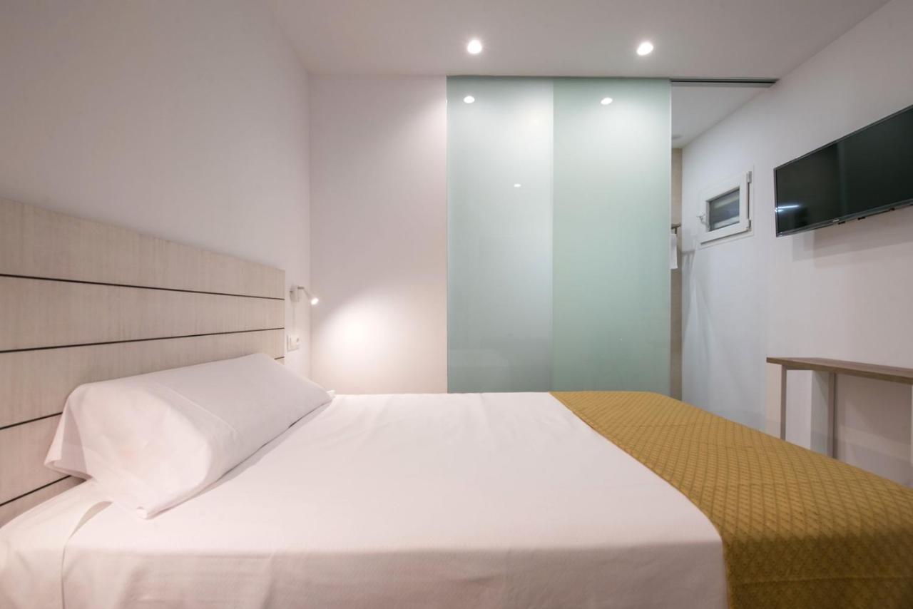 Hostal Beach Santa Pola Exterior photo